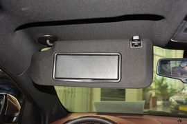 2013款别克全新君越2.4L