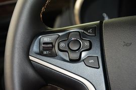 2013款别克全新君越2.4L