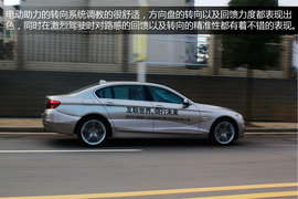 运动的商务伙伴　搜狐长沙试驾宝马535Li