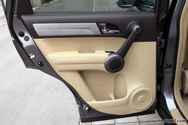 2010款本田CR-V试驾