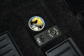 2014款宝马525Li