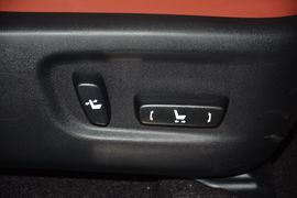 2016款雷克萨斯NX200