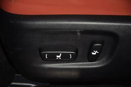 2016款雷克萨斯NX200