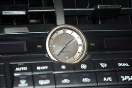 2016款雷克萨斯NX200