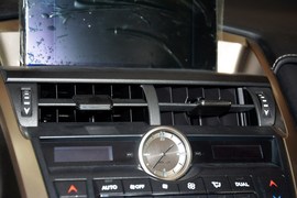 2016款雷克萨斯NX200