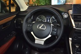 2016款雷克萨斯NX200