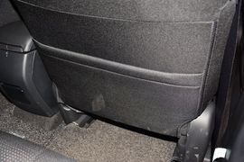 2015款马自达睿翼轿跑车2.0L手自一体精英版