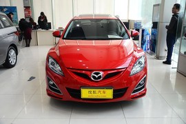 2015款马自达睿翼轿跑车2.0L手自一体精英版