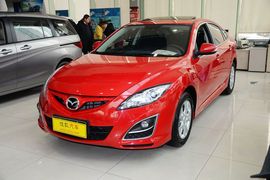 2015款马自达睿翼轿跑车2.0L手自一体精英版