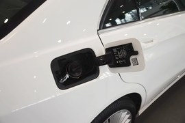 2015款奔驰E200L改款