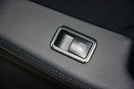 2015款奔驰E200L改款