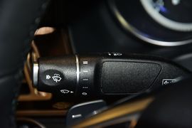 2015款奔驰E200L改款