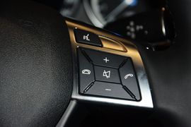 2015款奔驰E200L改款
