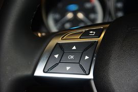 2015款奔驰E200L改款