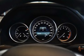 2015款奔驰E200L改款