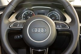 2016款奥迪A4L