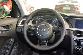 2016款奥迪A4L