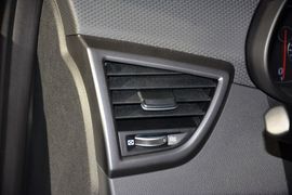 2015款现代Veloster飞思
