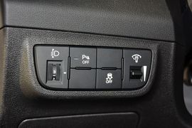 2015款现代Veloster飞思