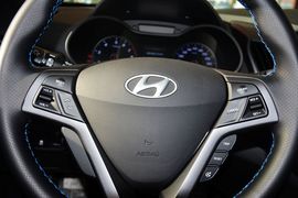 2015款现代Veloster飞思