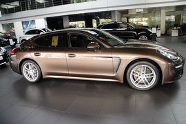 2014款保时捷Panamera