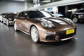 2014款保时捷Panamera