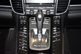 2014款保时捷Panamera