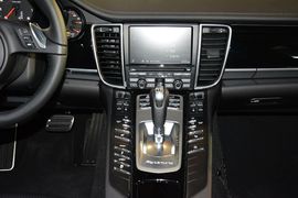 2014款保时捷Panamera