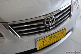 2010款丰田凯美瑞240G豪华版