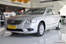 2010款丰田凯美瑞240G豪华版