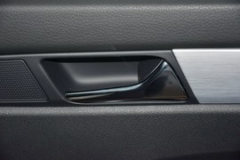 2015款大众帕萨特1.8TSI