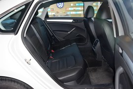 2015款大众帕萨特1.8TSI