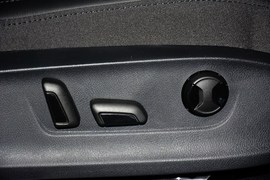 2015款大众帕萨特1.8TSI