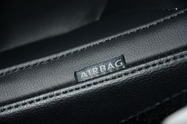 2015款大众帕萨特1.8TSI