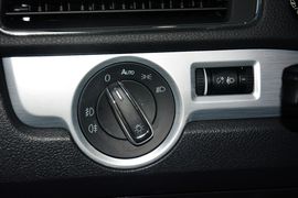 2015款大众帕萨特1.8TSI