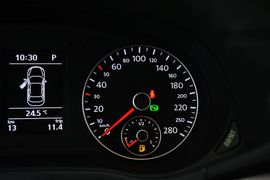 2015款大众帕萨特1.8TSI