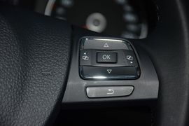 2015款大众帕萨特1.8TSI