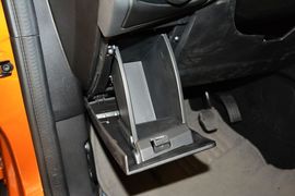 2015款福特福克斯两厢1.0L