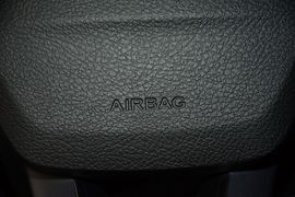 2015款福特福克斯两厢1.0L