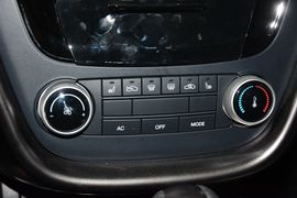 2016款奔腾X80