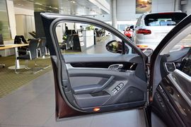 2014款保时捷Panamera