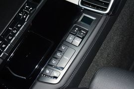 2014款保时捷Panamera