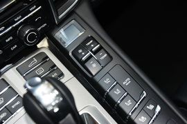 2014款保时捷Panamera