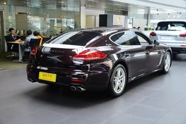 2014款保时捷Panamera