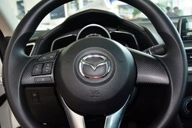 2016款马自达3Axela昂克赛拉三厢1.5L自动舒适型