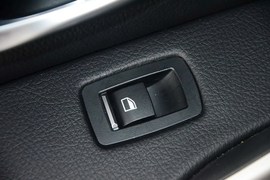 2016款宝马320Li进取型
