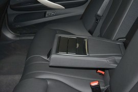 2016款宝马320Li进取型