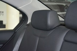 2016款宝马320Li进取型