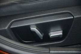 2016款宝马320Li进取型