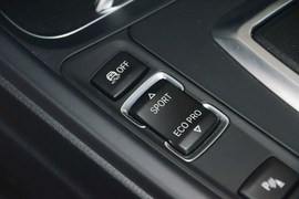 2016款宝马320Li进取型